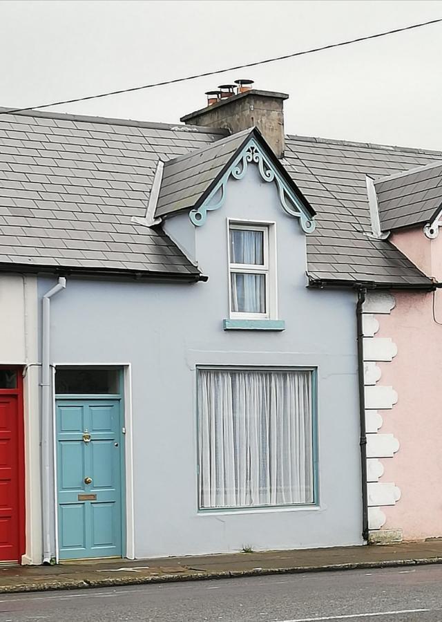 The Small House Listowel Bagian luar foto